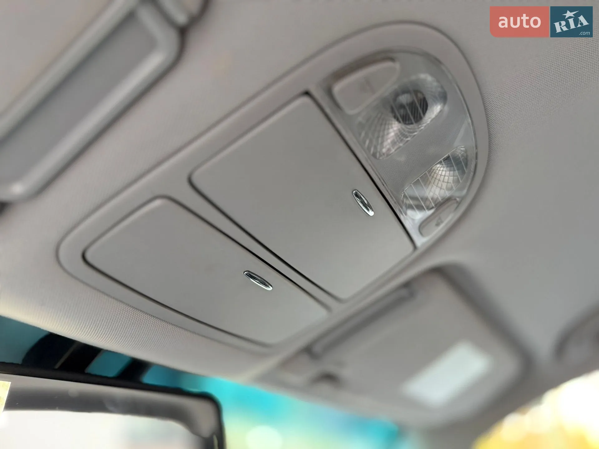 2010 Hyundai Santa Fe - мініатюра 72