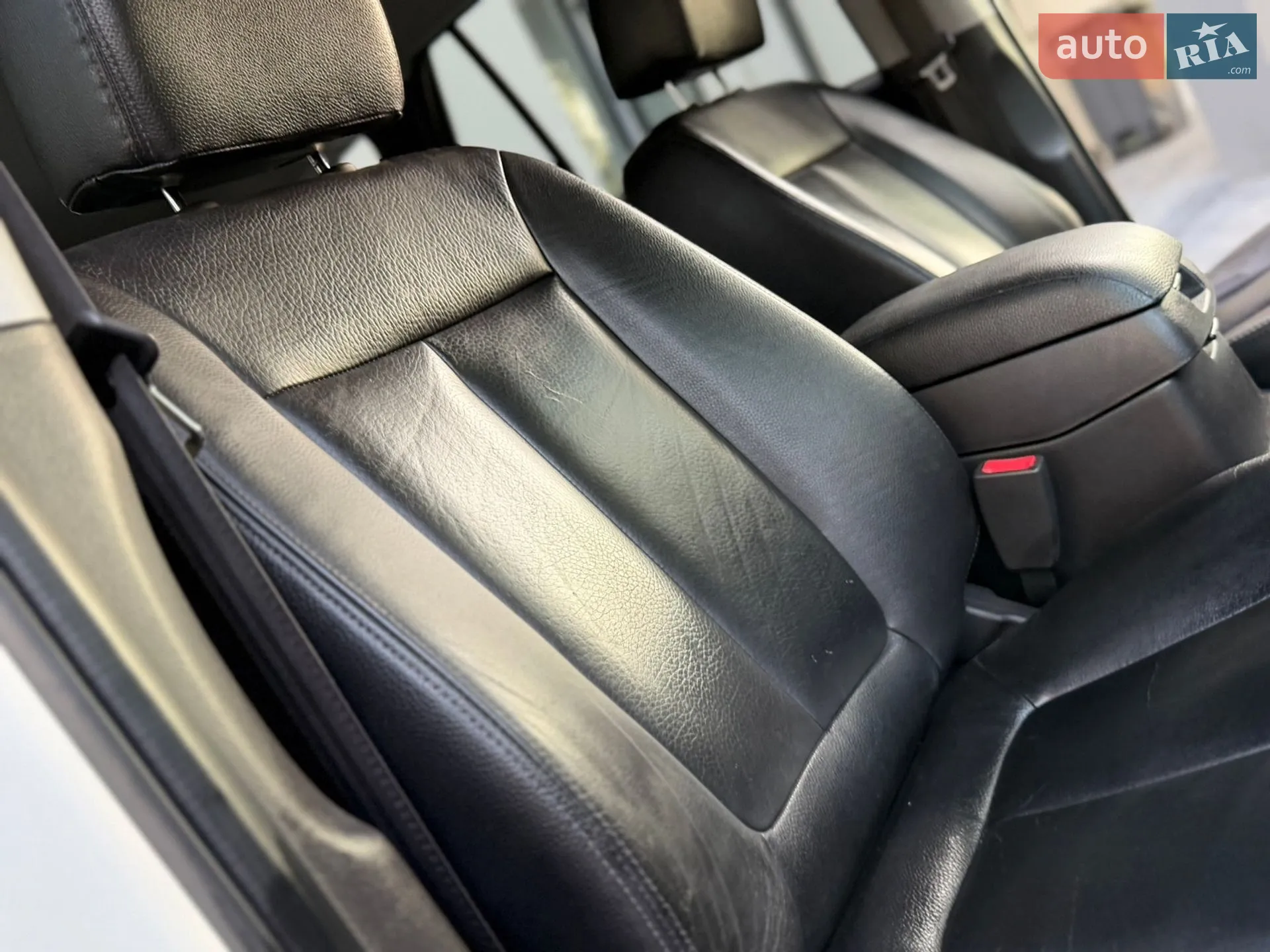 2010 Hyundai Santa Fe - мініатюра 98