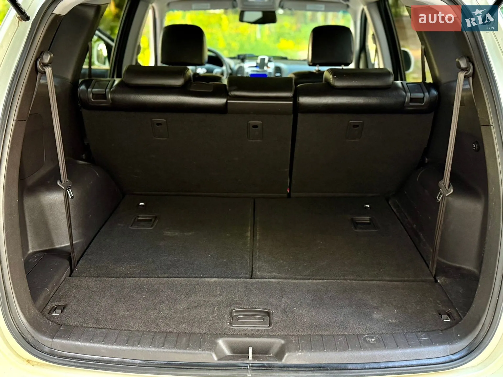 2010 Hyundai Santa Fe - мініатюра 107
