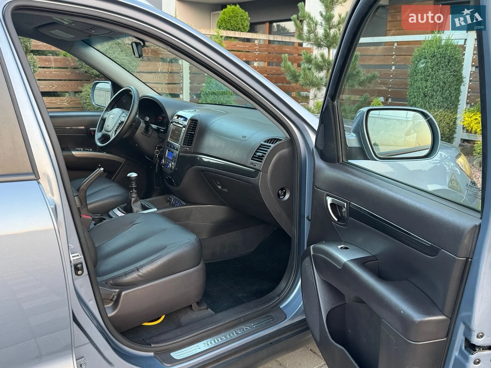 2010 Hyundai Santa Fe - мініатюра 38