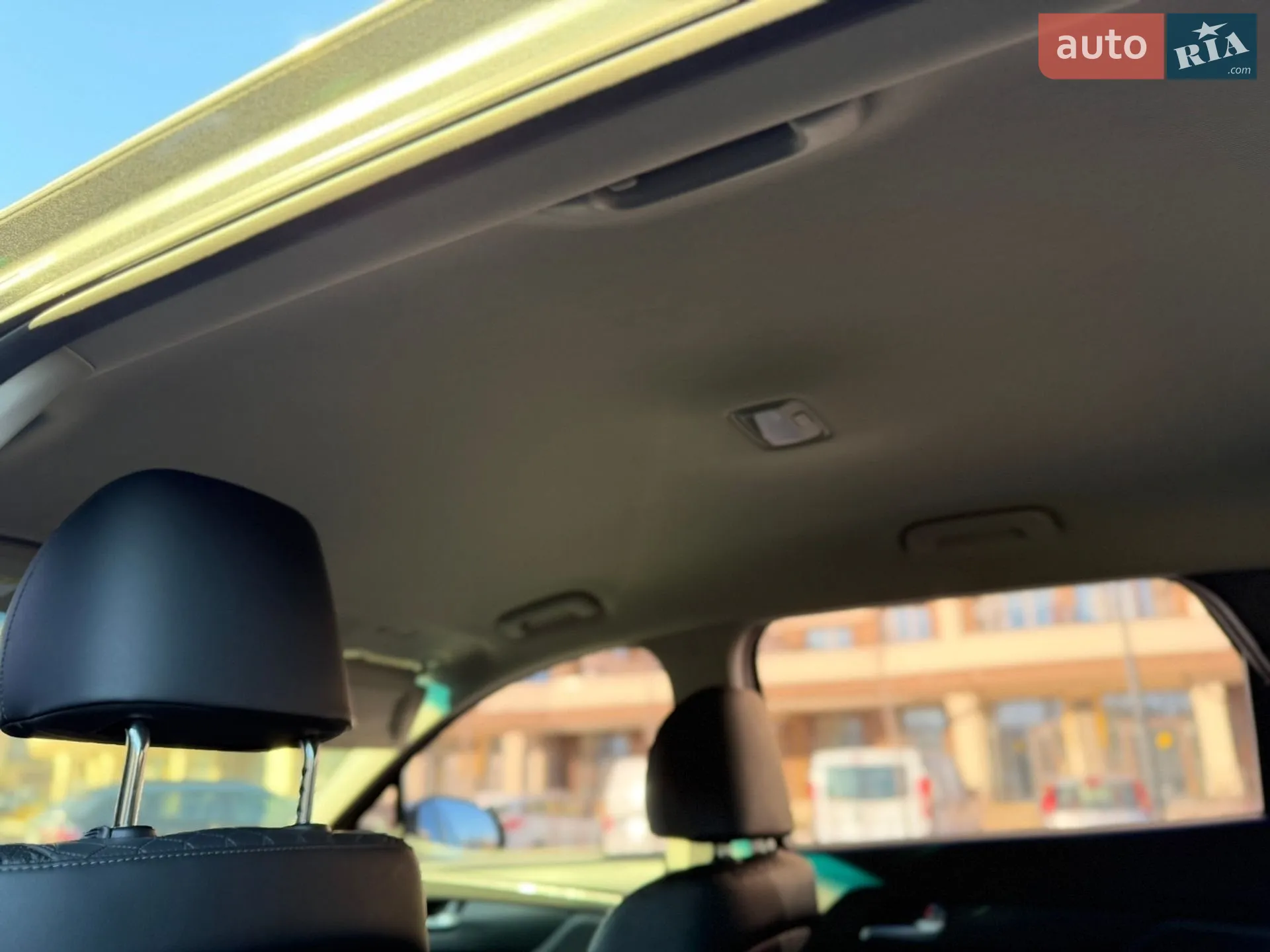 2019 Hyundai Santa Fe - мініатюра 26