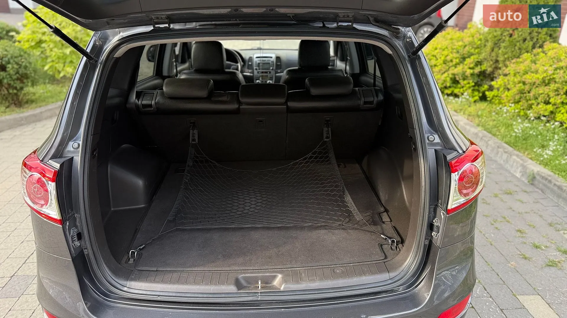 2010 Hyundai Santa Fe - мініатюра 35