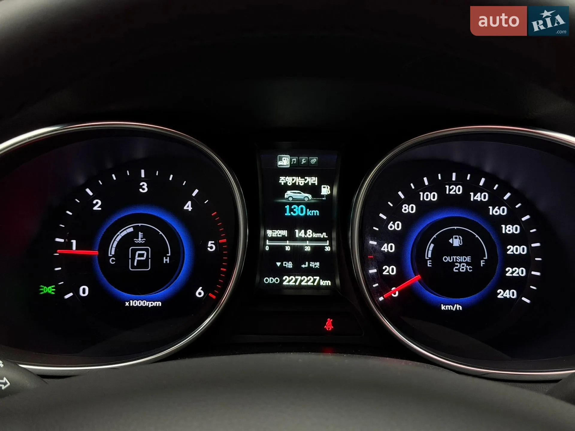2015 Hyundai Santa Fe - мініатюра 21