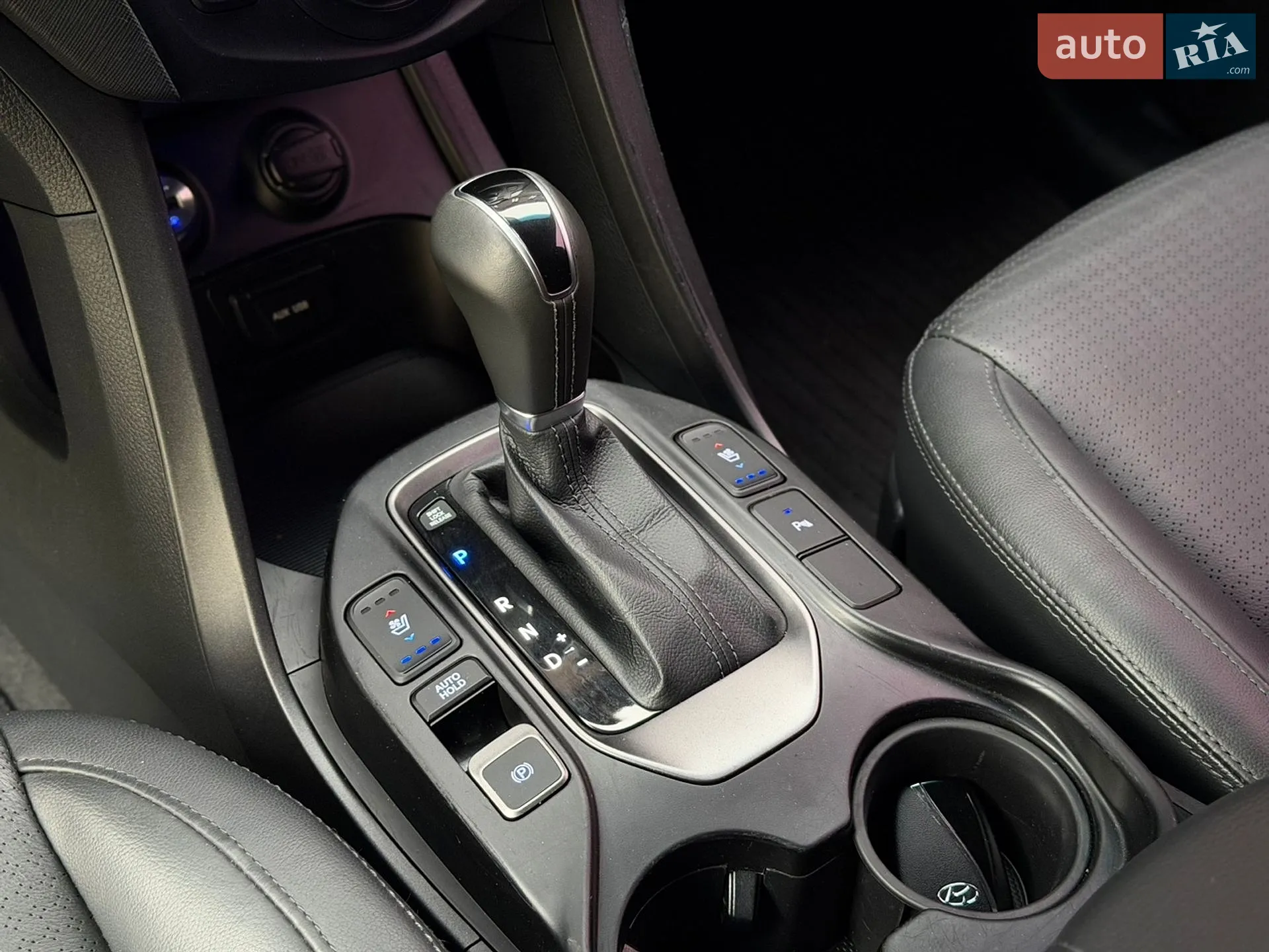 2015 Hyundai Santa Fe - мініатюра 24