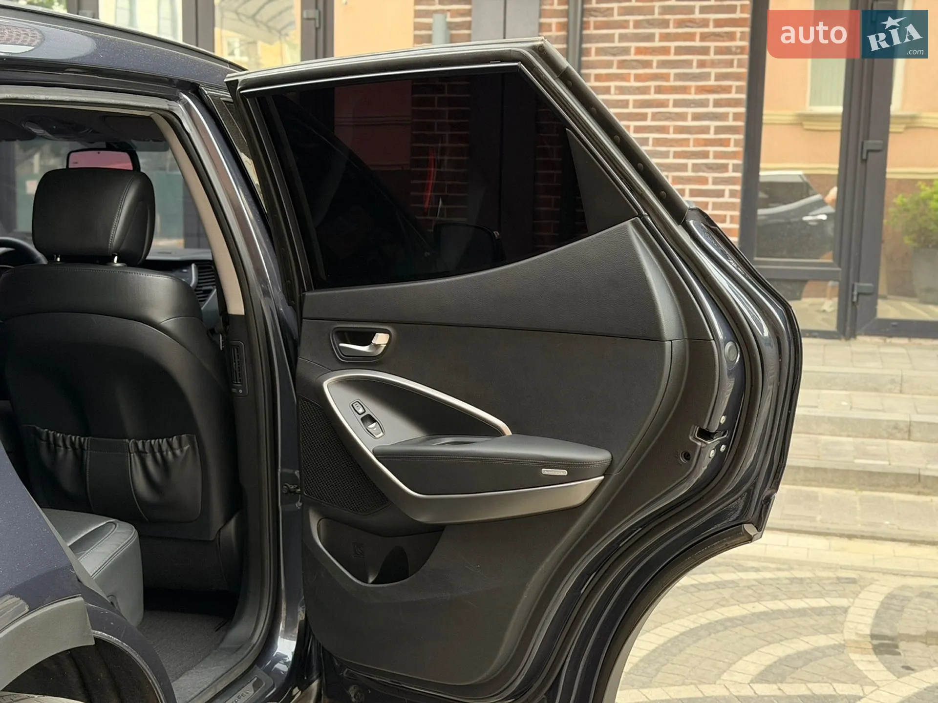 2015 Hyundai Santa Fe - мініатюра 31