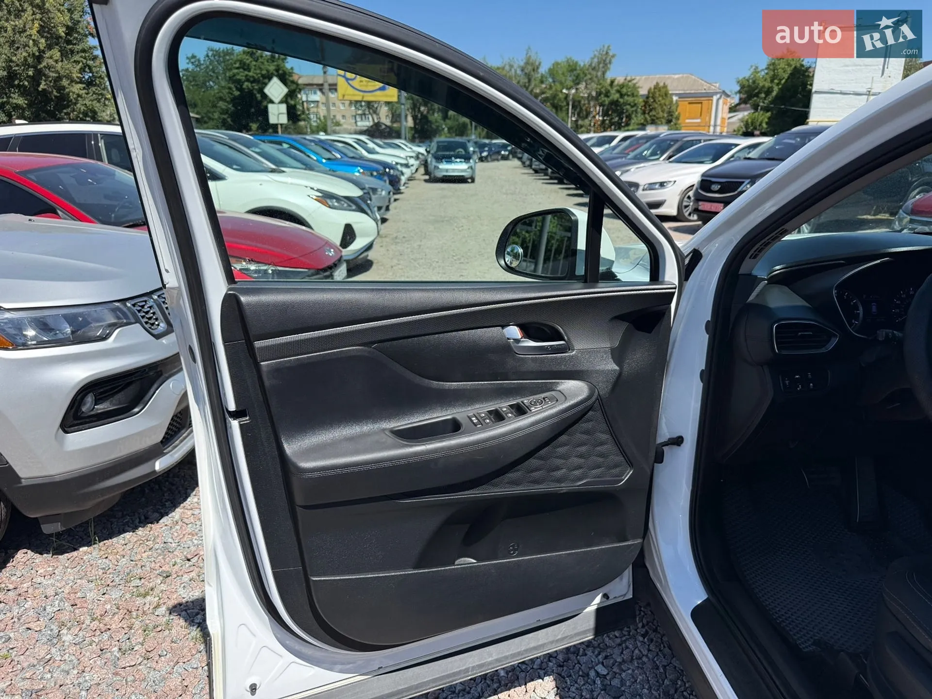 2019 Hyundai Santa Fe - мініатюра 17