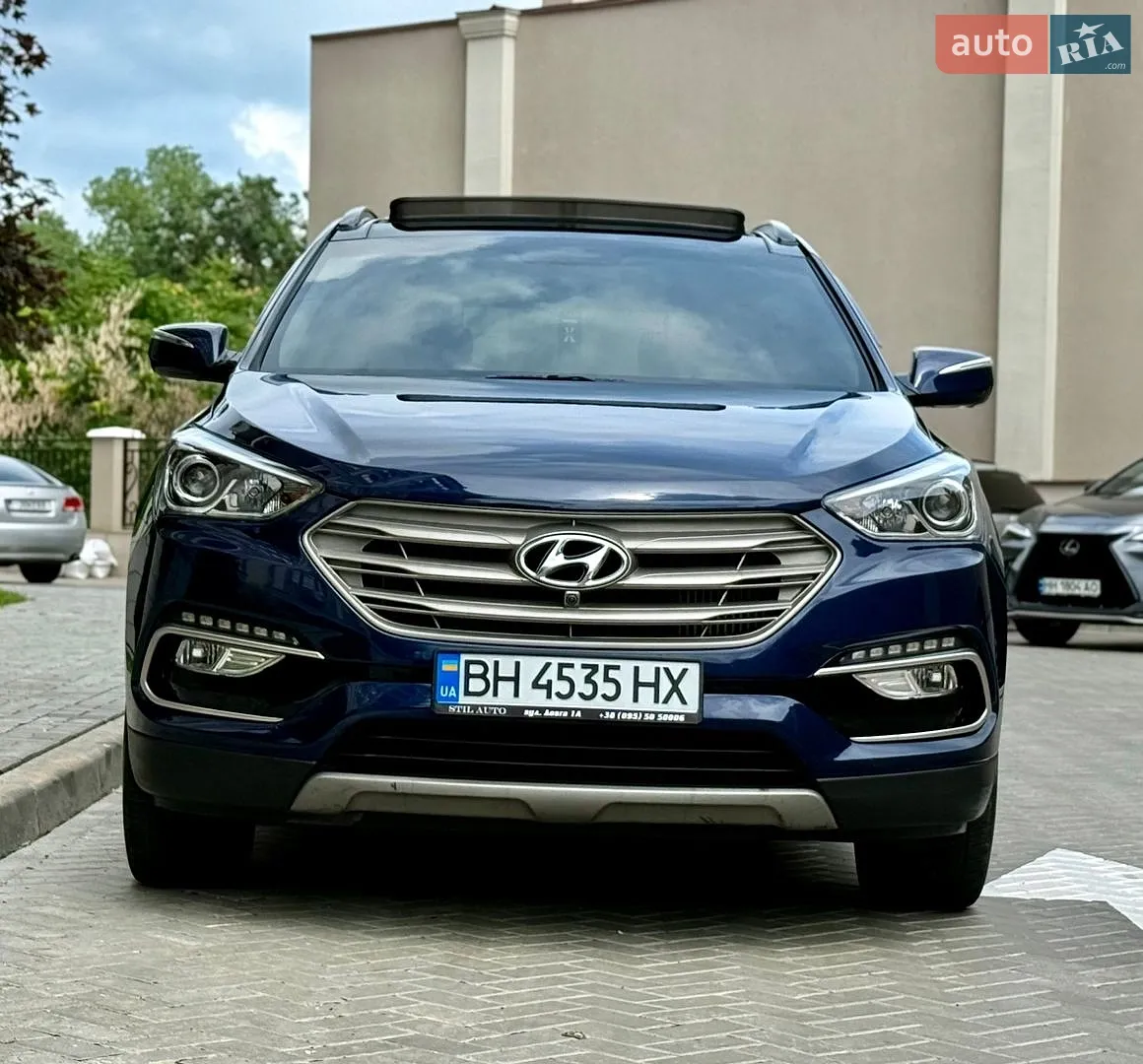 2017 Hyundai Santa Fe - мініатюра 4