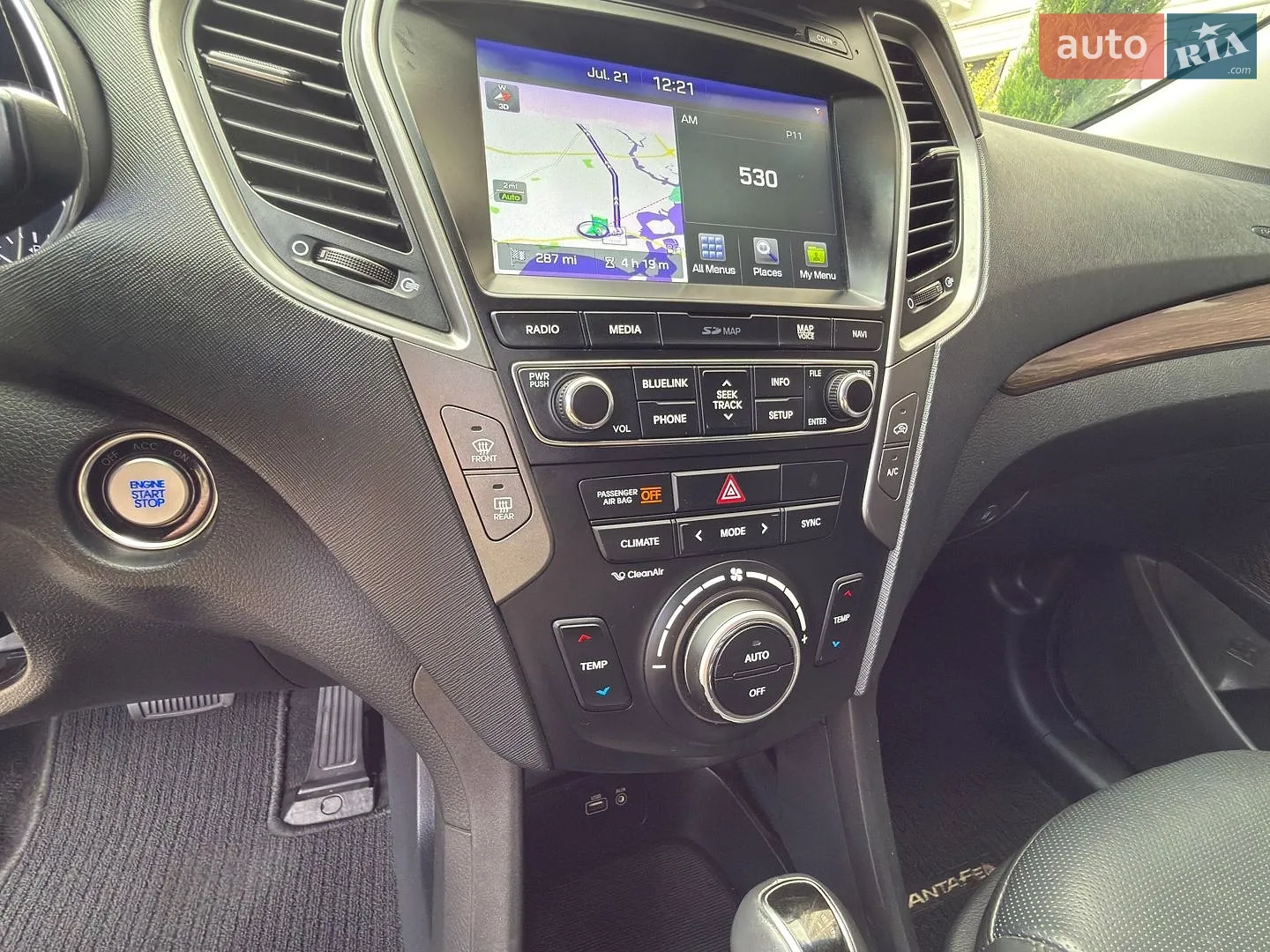 2017 Hyundai Santa Fe - мініатюра 23