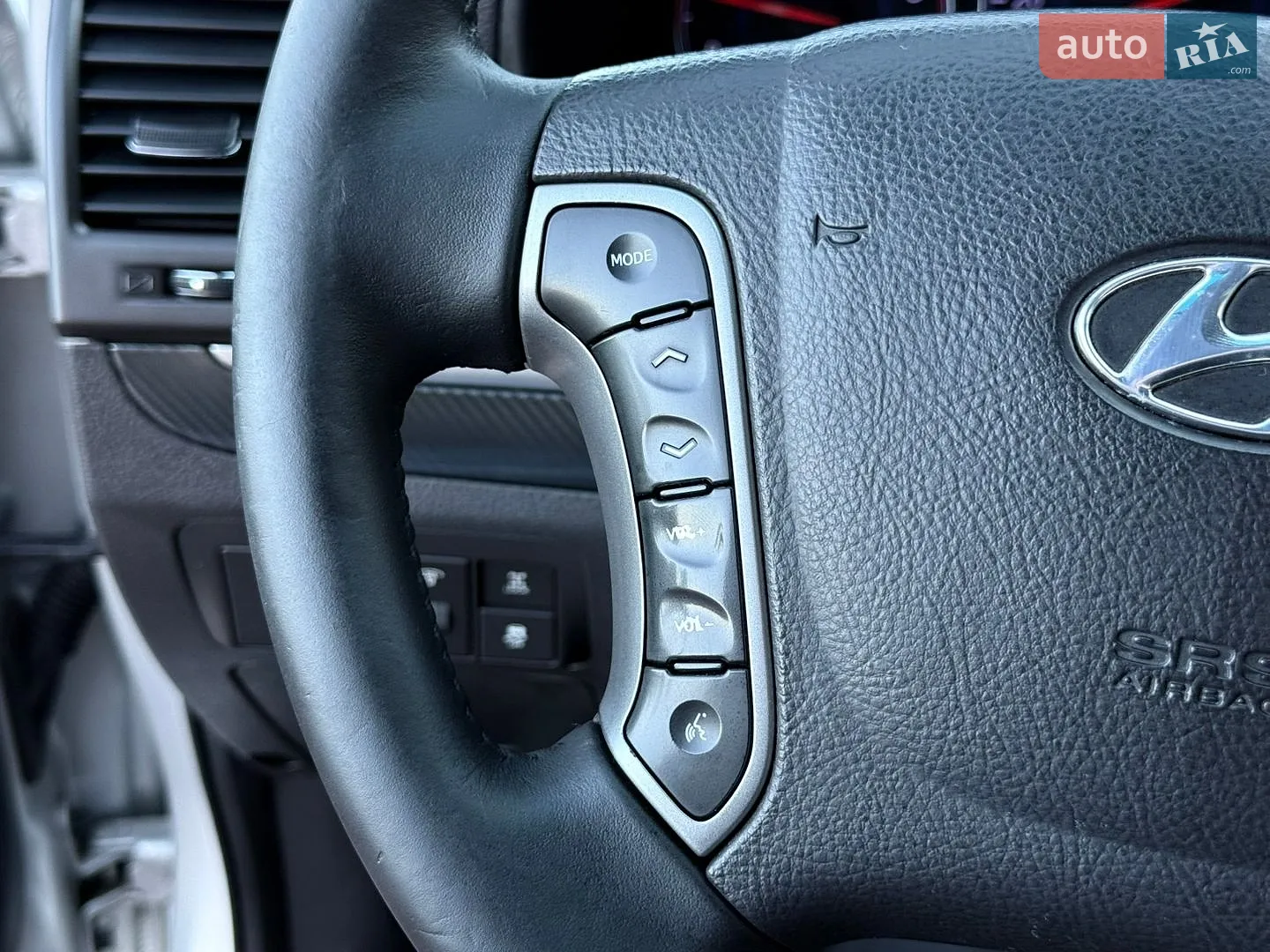 2011 Hyundai Santa Fe - мініатюра 50
