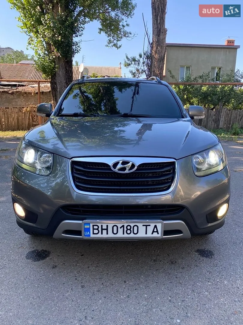 2011 Hyundai Santa Fe - мініатюра 2