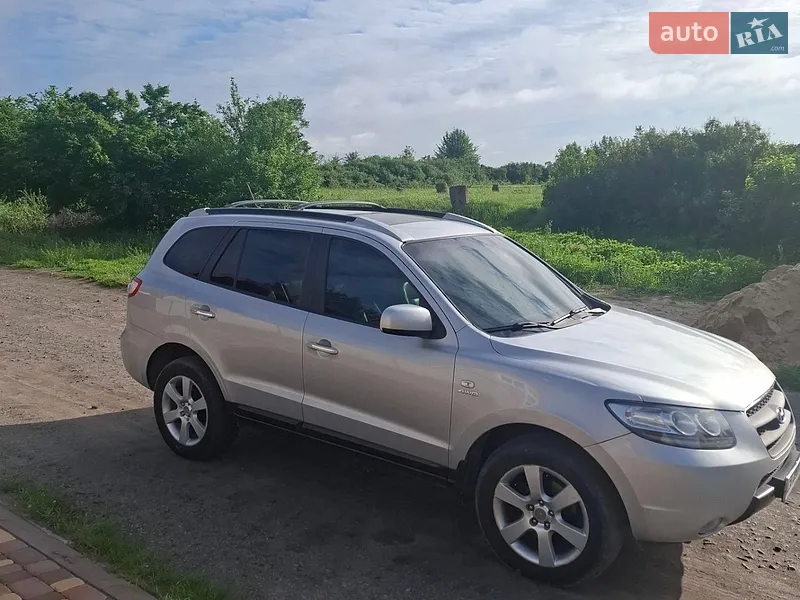 Hyundai Santa FE