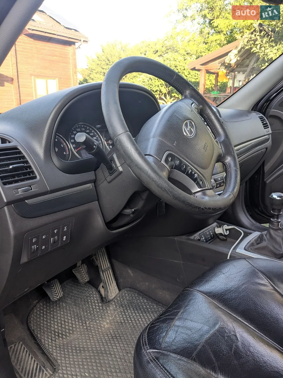 2011 Hyundai Santa Fe - мініатюра 21