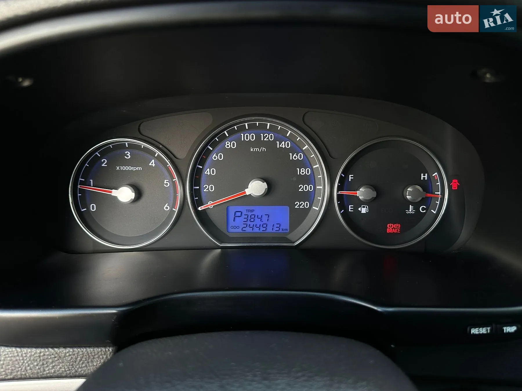2010 Hyundai Santa Fe - мініатюра 32