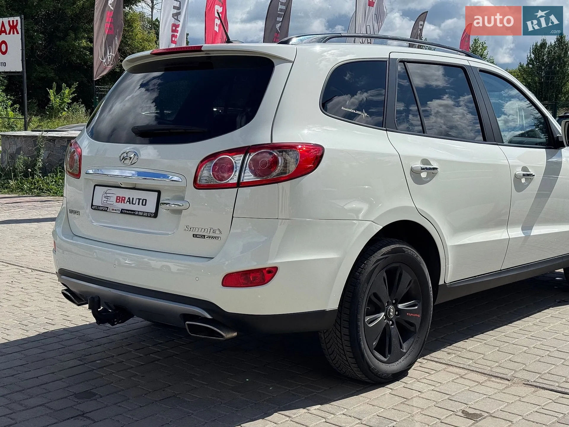2011 Hyundai Santa Fe - мініатюра 16