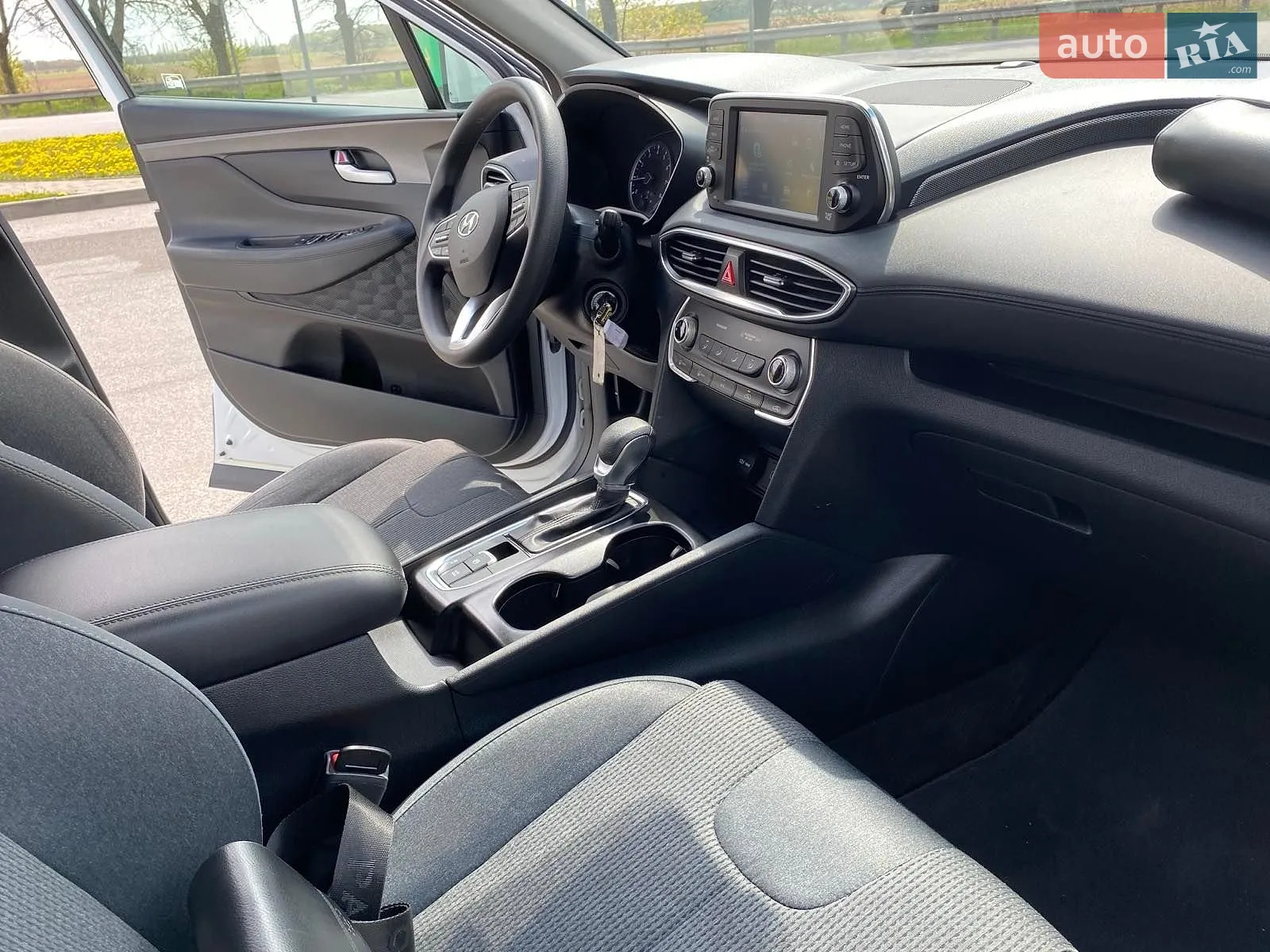 2019 Hyundai Santa Fe - мініатюра 17