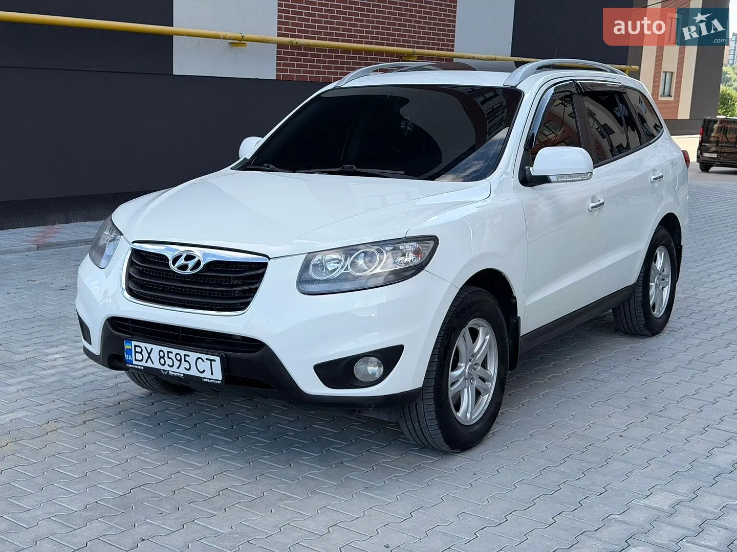 2011 Hyundai Santa Fe - мініатюра 10