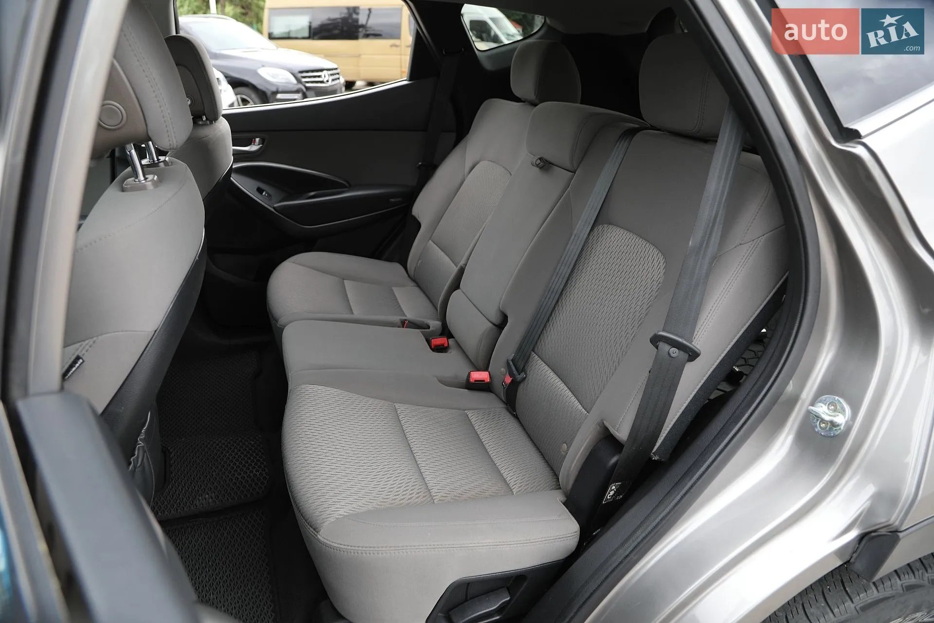 2016 Hyundai Santa Fe - мініатюра 12