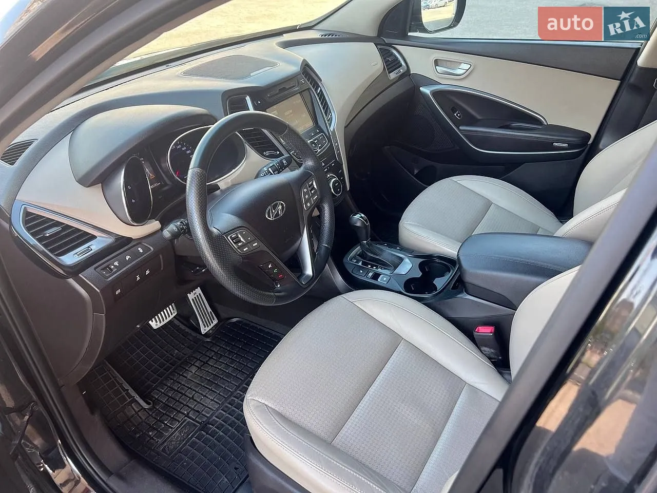 2012 Hyundai Santa Fe - мініатюра 13