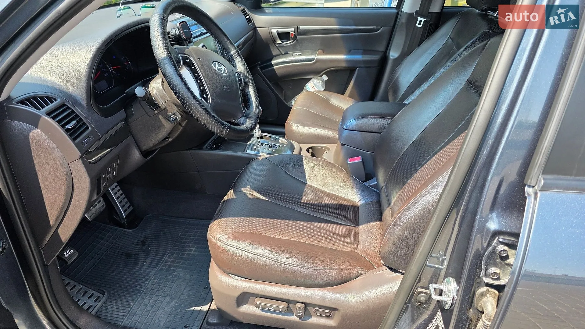 2011 Hyundai Santa Fe - мініатюра 11