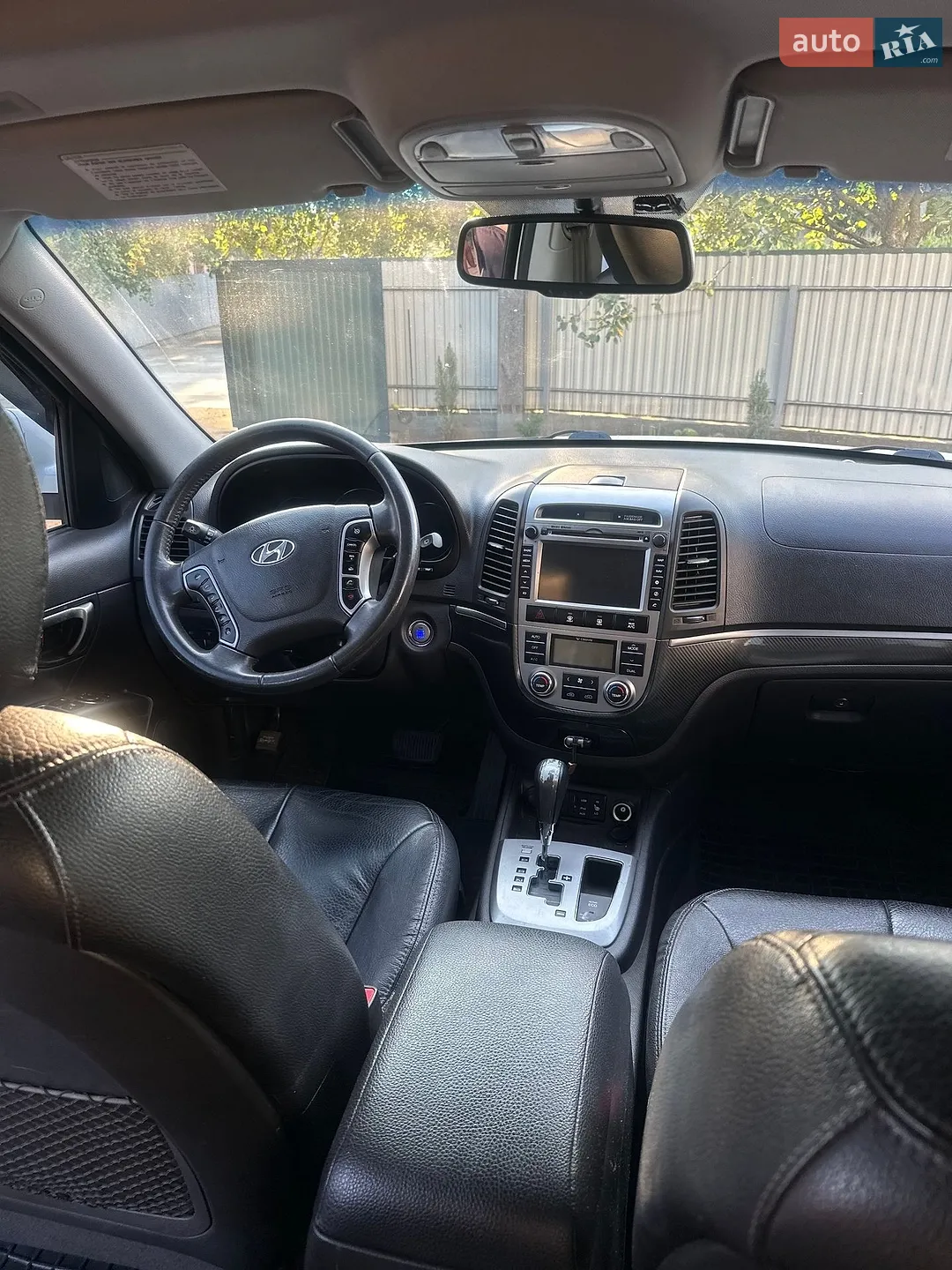 2011 Hyundai Santa Fe - мініатюра 19