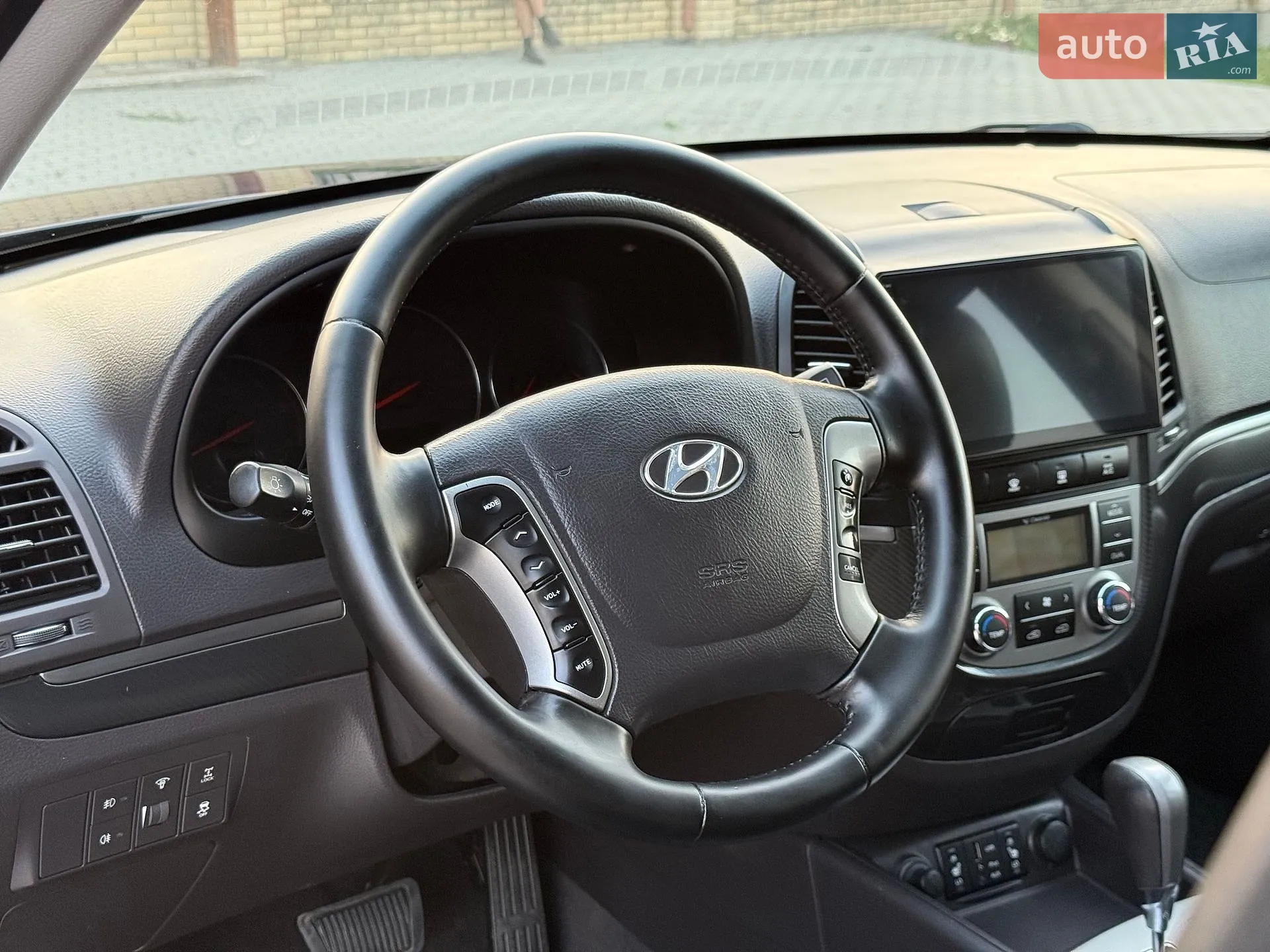 2010 Hyundai Santa Fe - мініатюра 22