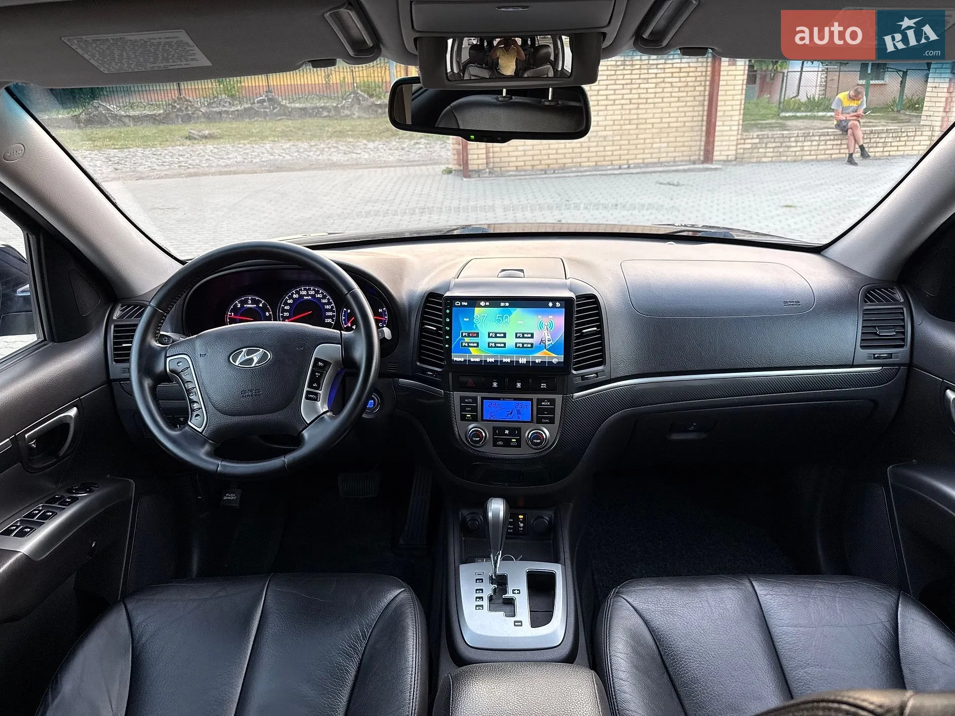 2010 Hyundai Santa Fe - мініатюра 36