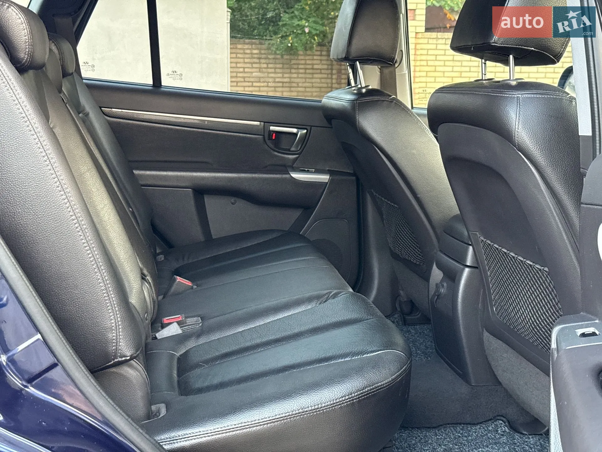2010 Hyundai Santa Fe - мініатюра 41