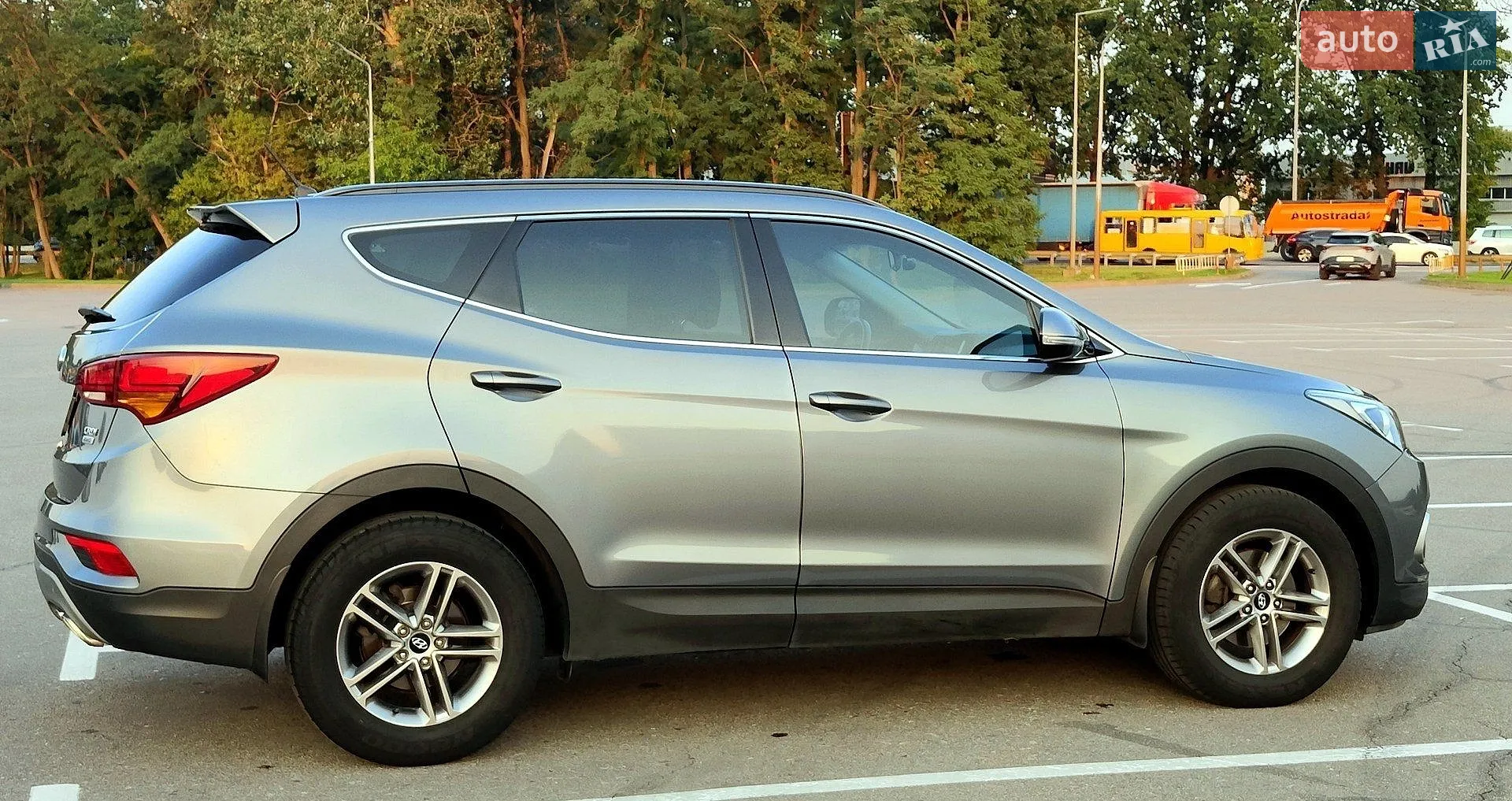 2017 Hyundai Santa Fe - мініатюра 5