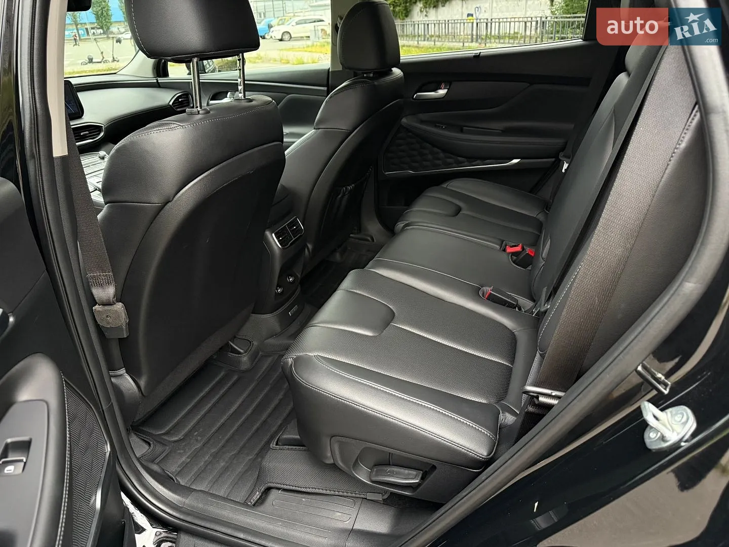 2023 Hyundai Santa Fe - мініатюра 17