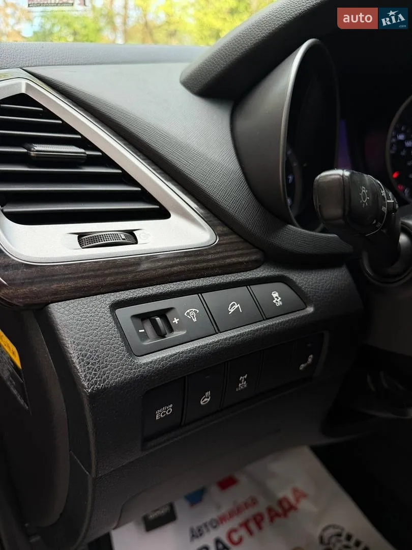 2015 Hyundai Santa Fe - мініатюра 30