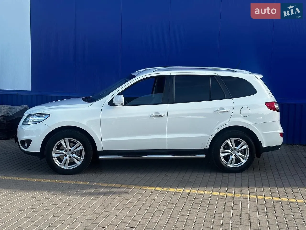 2010 Hyundai Santa Fe - мініатюра 11
