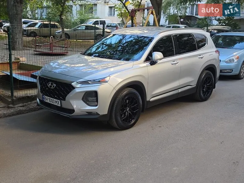Hyundai Santa FE