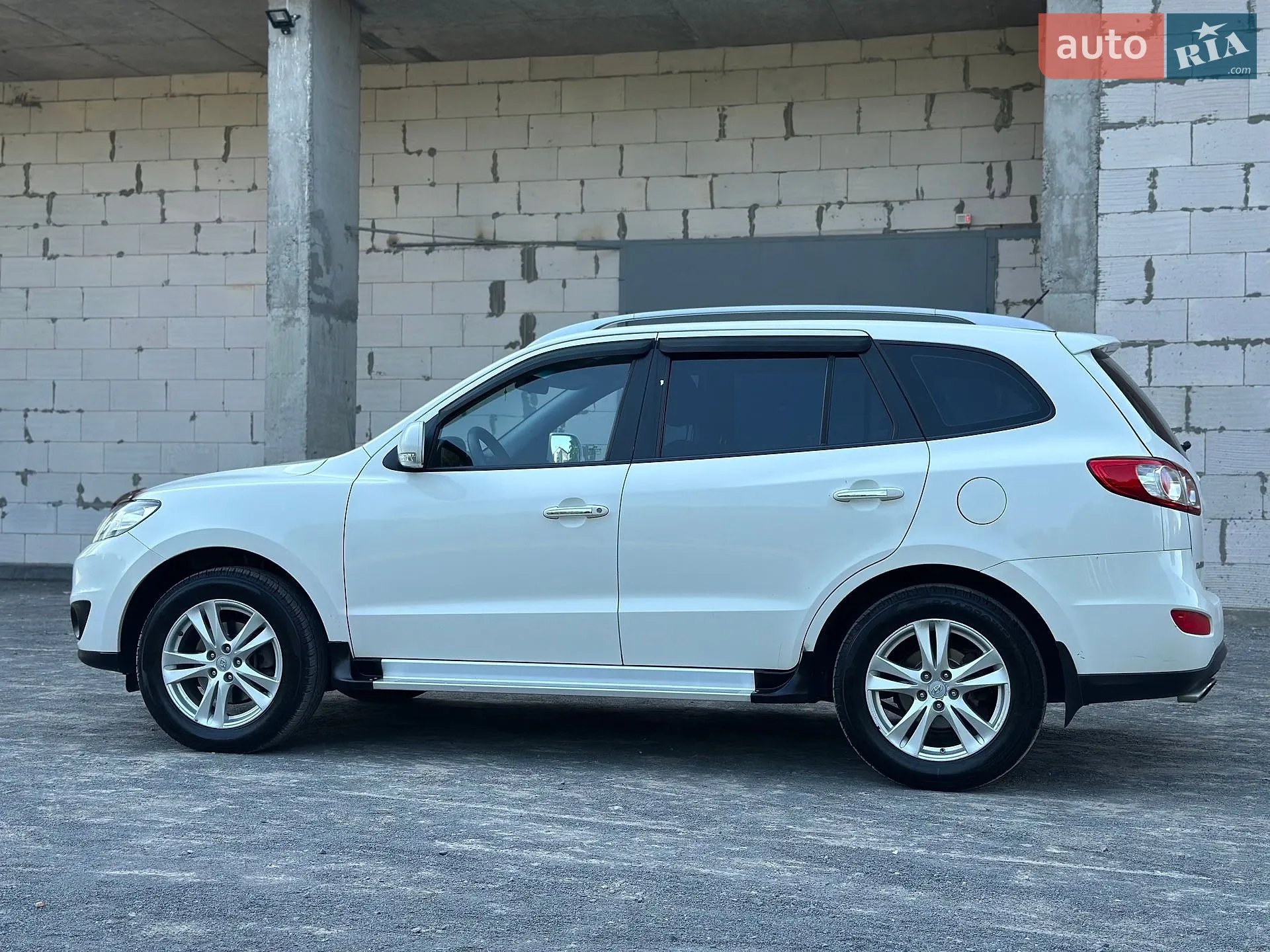 2011 Hyundai Santa Fe - мініатюра 20