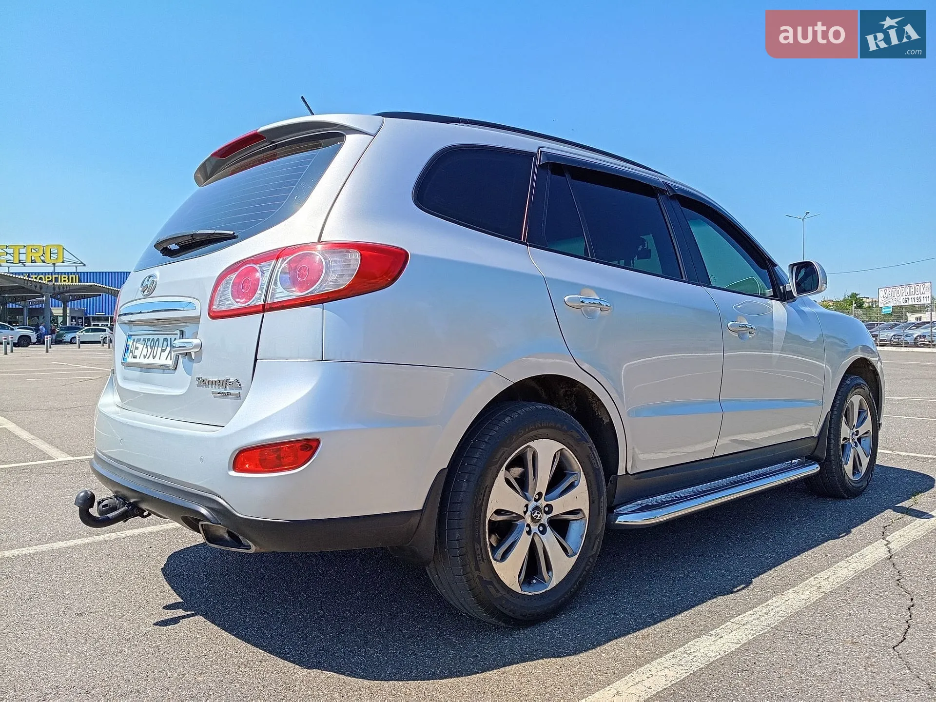 2011 Hyundai Santa Fe - мініатюра 8