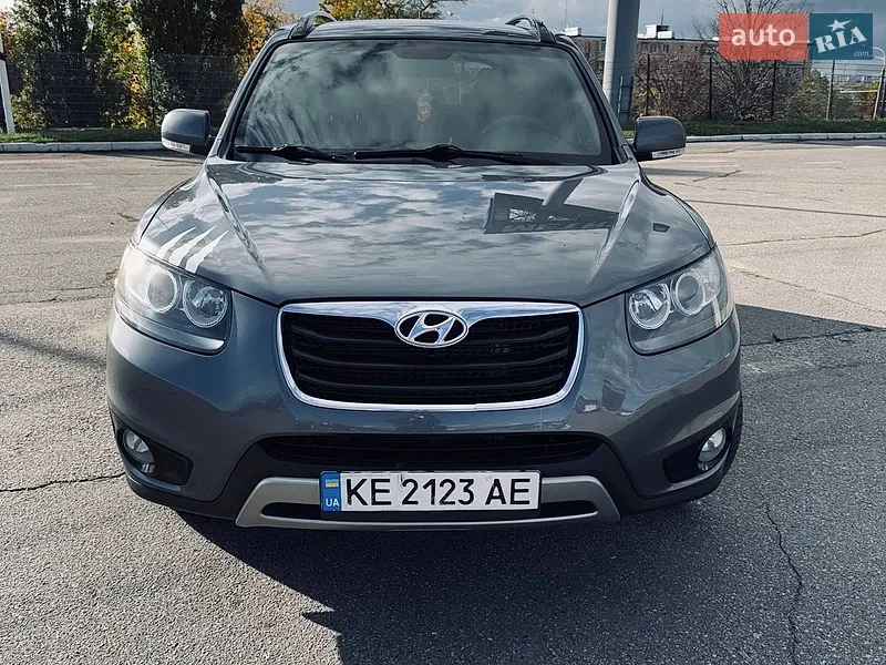 Hyundai Santa FE