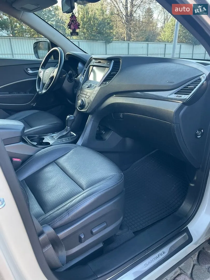 2013 Hyundai Santa Fe - мініатюра 16