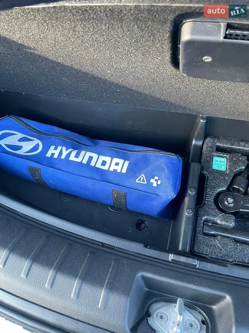 2013 Hyundai Santa Fe - мініатюра 23