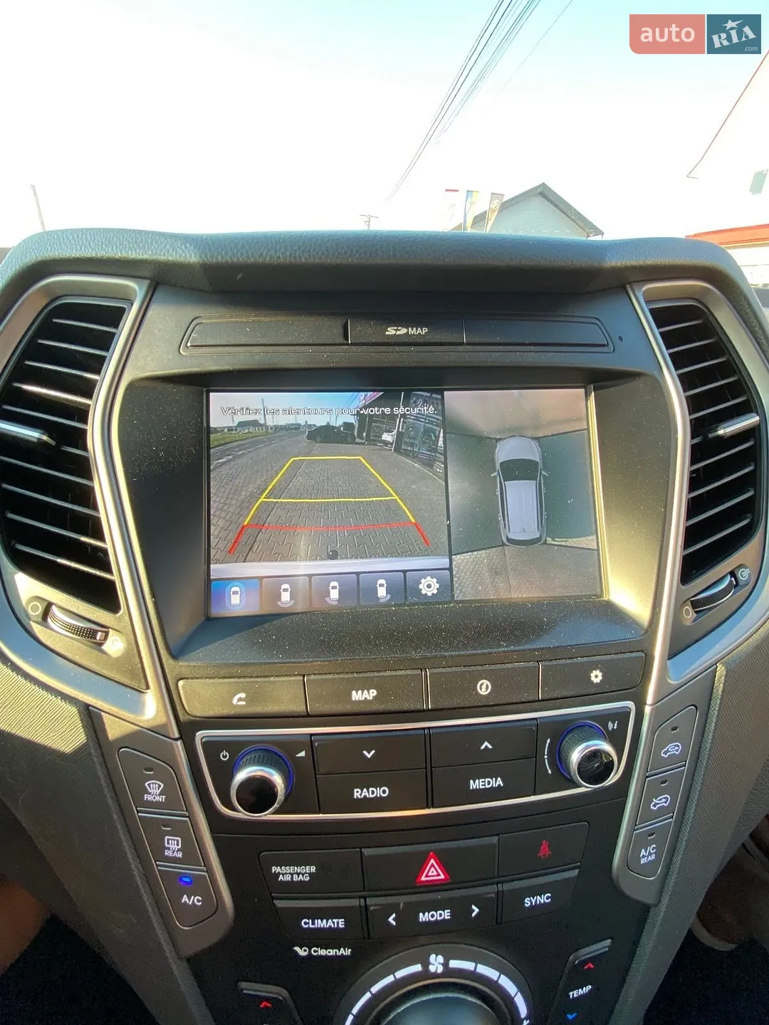 2015 Hyundai Santa Fe - мініатюра 22