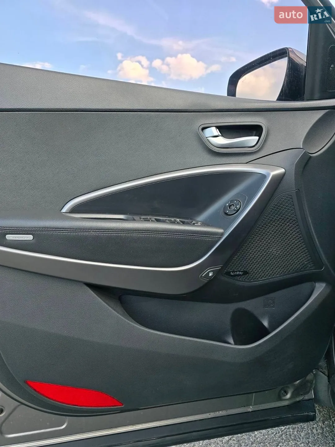 2014 Hyundai Santa Fe - мініатюра 16