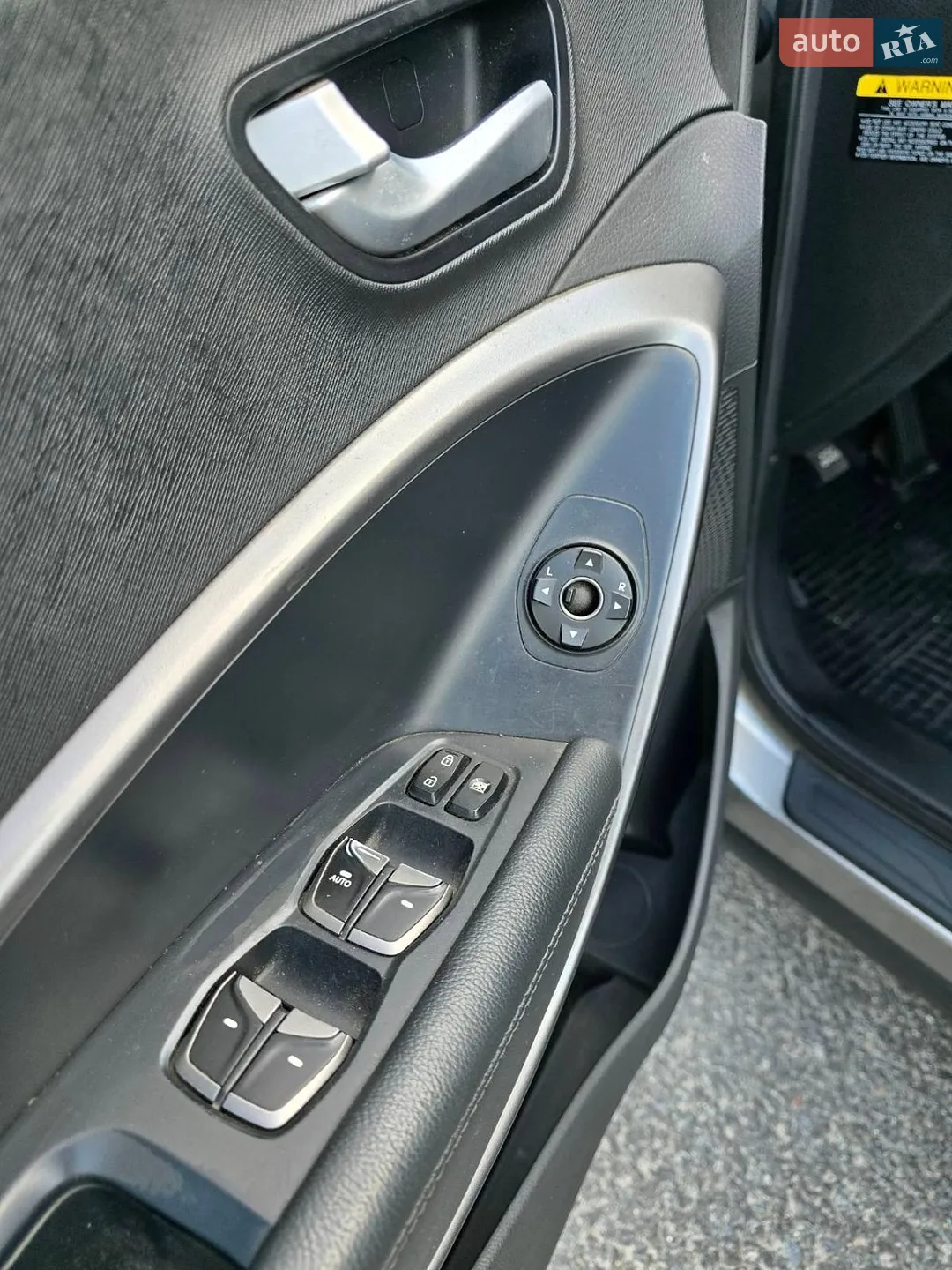 2014 Hyundai Santa Fe - мініатюра 25