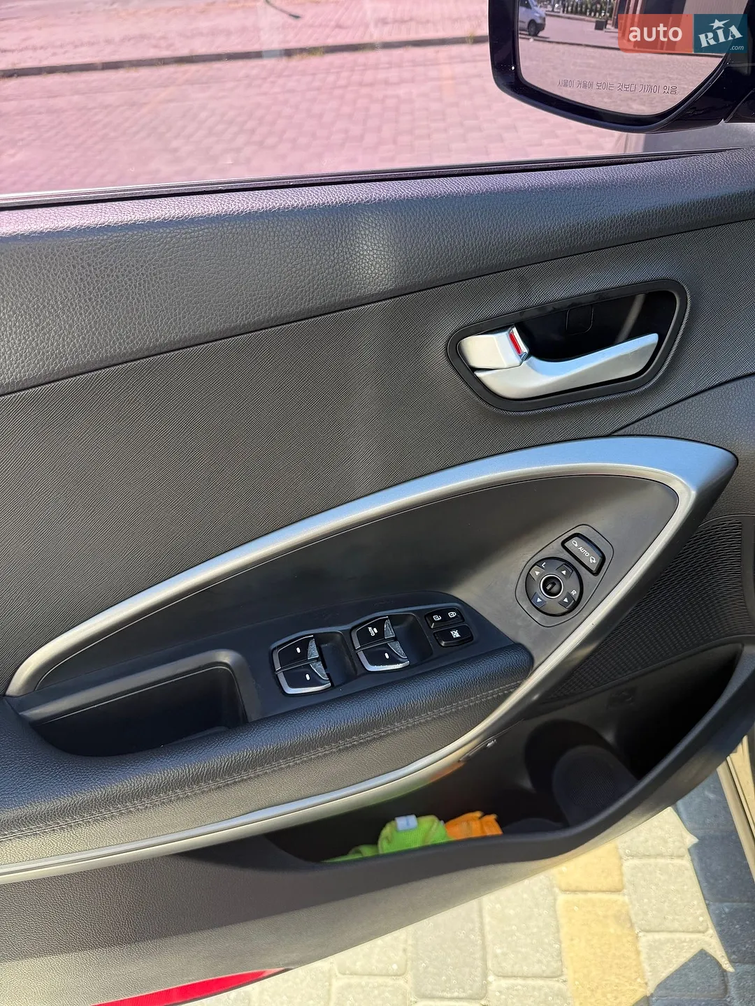 2016 Hyundai Santa Fe - мініатюра 43