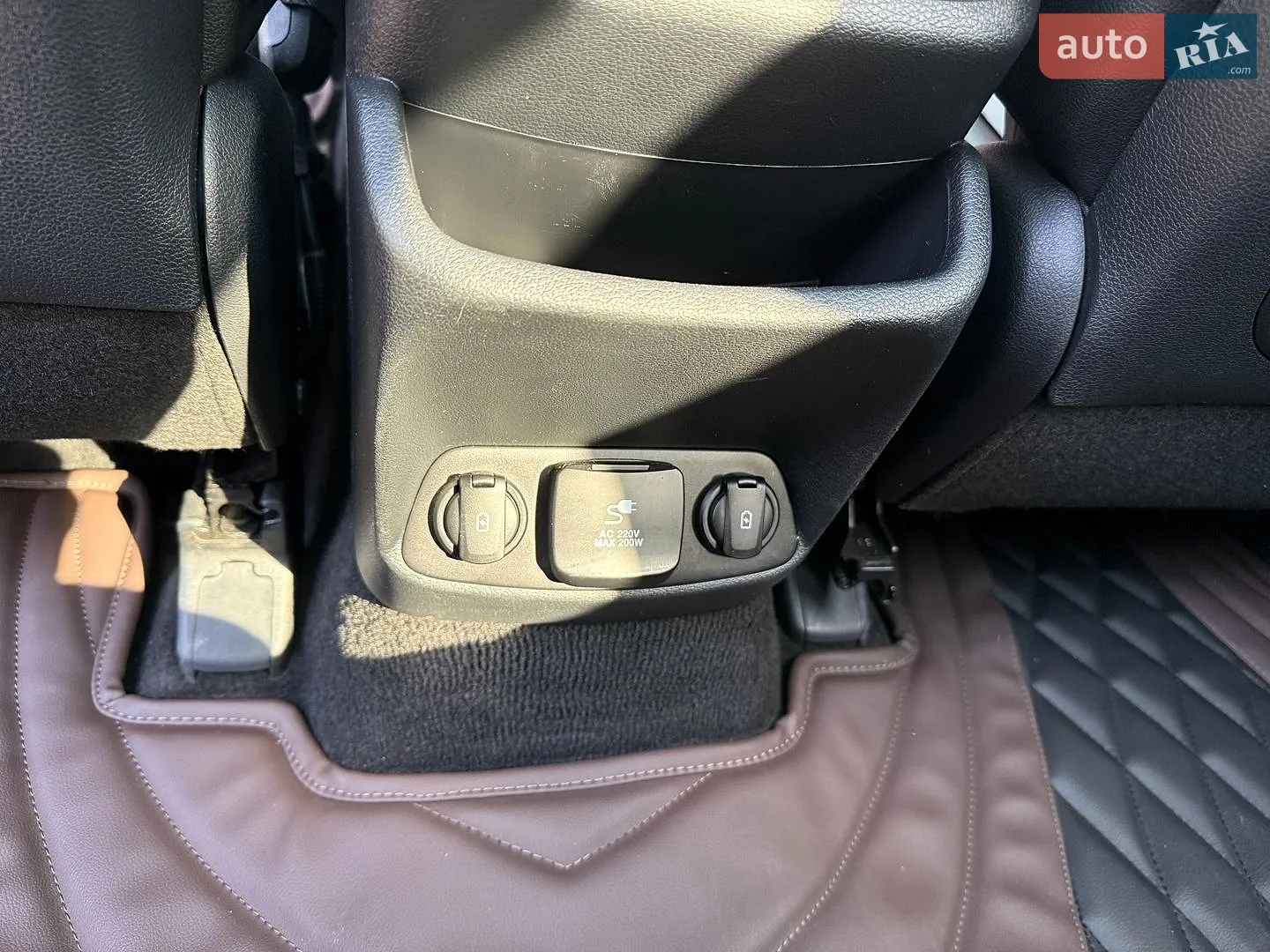 2018 Hyundai Santa Fe - мініатюра 10