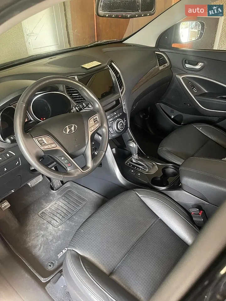 2016 Hyundai Santa Fe - мініатюра 19