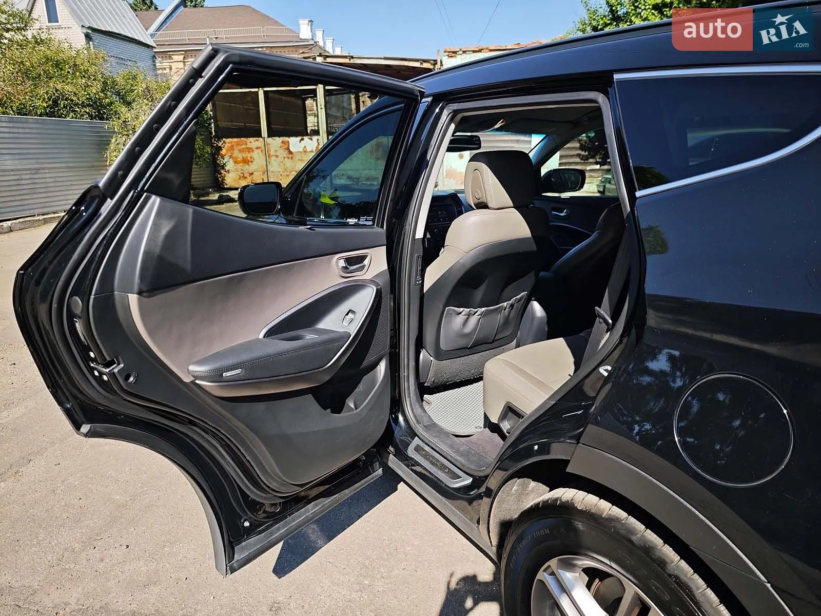 2016 Hyundai Santa Fe - мініатюра 18