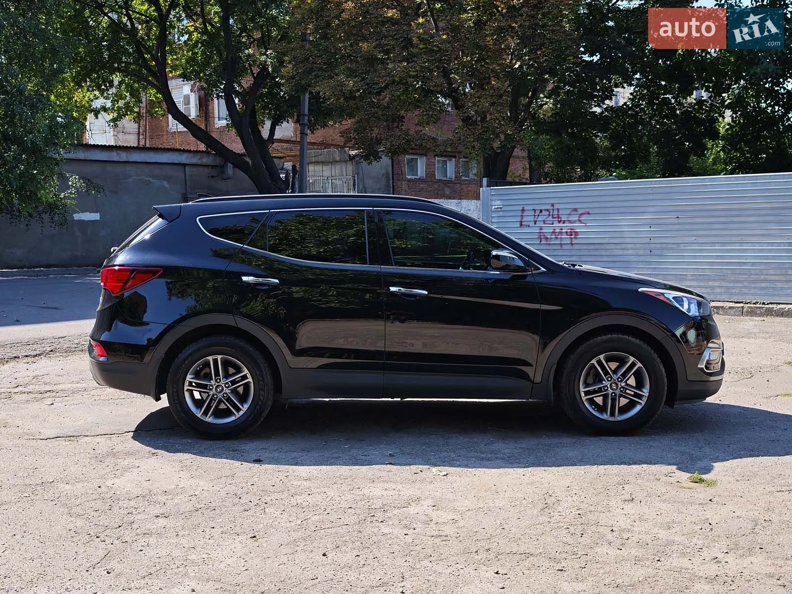 2016 Hyundai Santa Fe - мініатюра 15