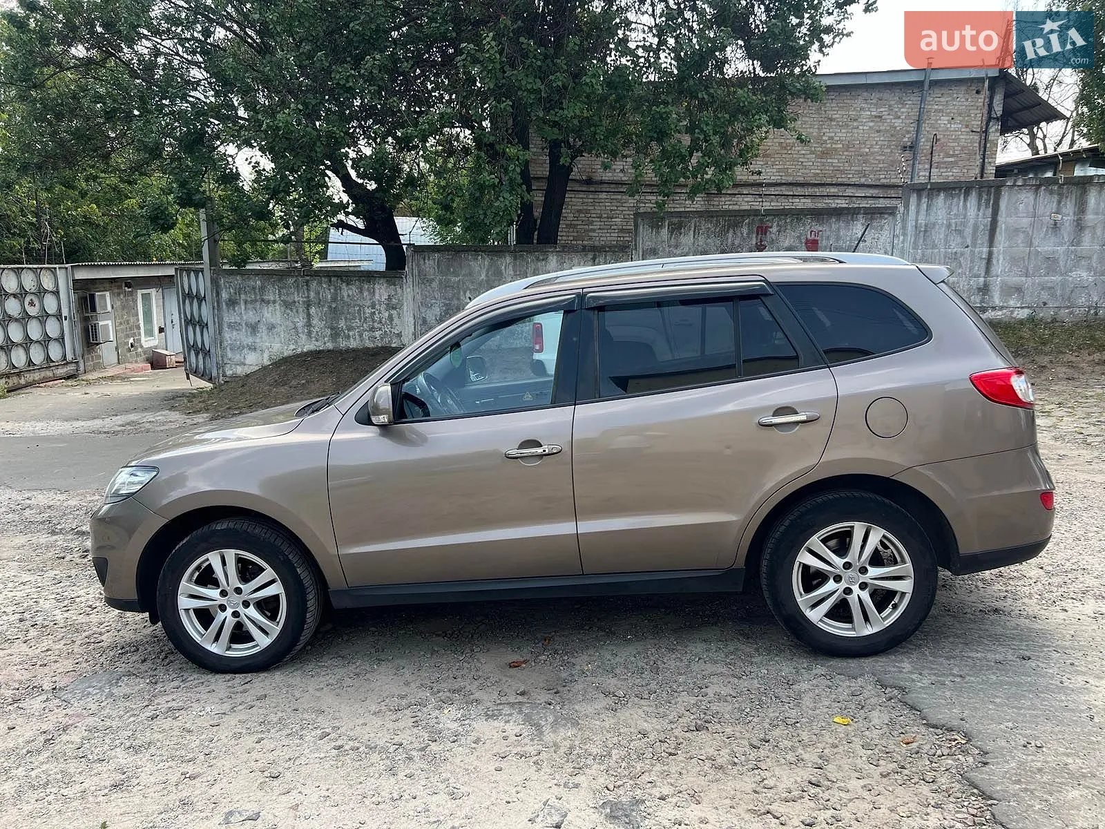 2010 Hyundai Santa Fe - мініатюра 8