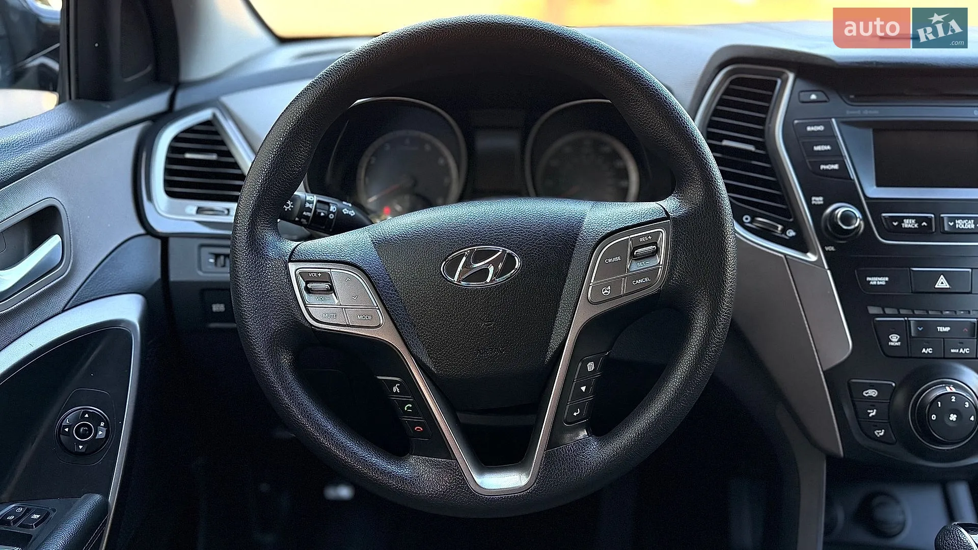 2015 Hyundai Santa Fe - мініатюра 10