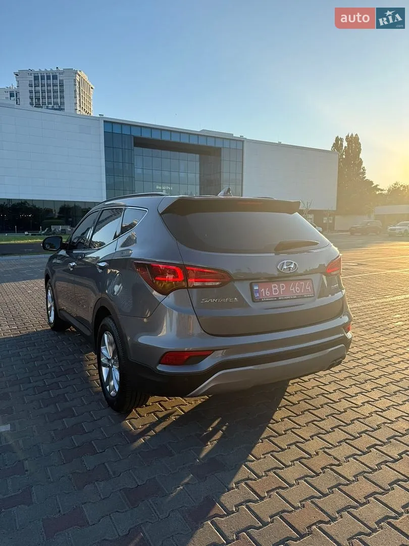 2016 Hyundai Santa Fe - мініатюра 9