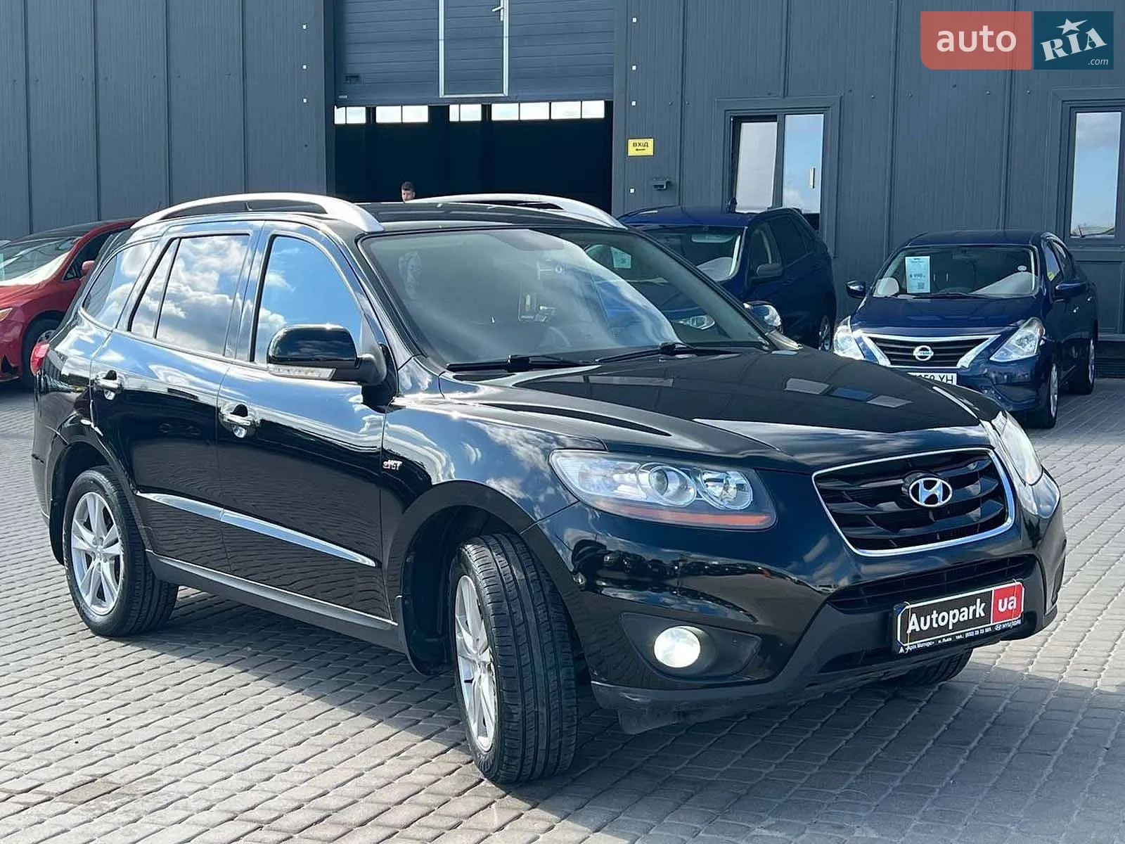 2010 Hyundai Santa Fe - мініатюра 12
