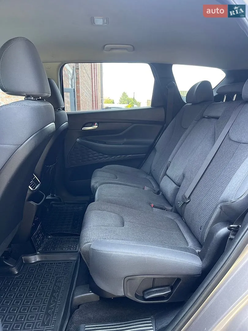 2019 Hyundai Santa Fe - мініатюра 17